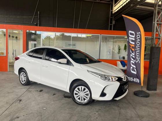 TOYOTA YARIS 1.5 16V FLEX XL MULTIDRIVE TOYOTA YARIS 1.5 16V FLEX XL MULTIDRIVE